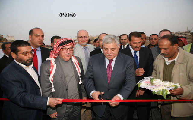 رئيس الوزراء يزور محافظة الكرك 