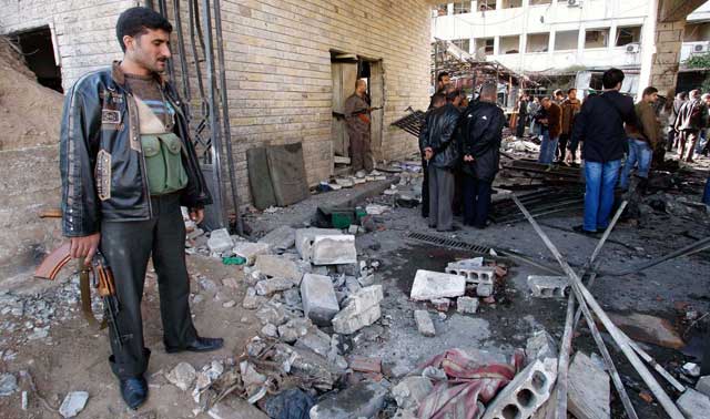 58 قتيلا ومروحيات تقصف ريف حلب