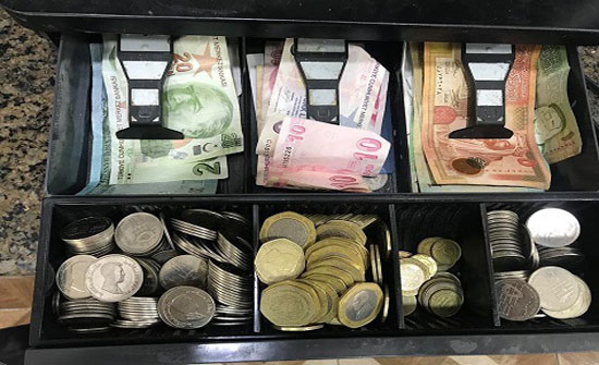 تاجر اردني يقبل البيع بالليرة التركية تاجر اردني يقبل البيع بالليرة التركية