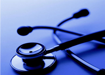 الصحة تقرر صرف علاوة العمل الاضافي للمرضين من بداية التعيين