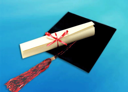  الشريفة زين الشرف ترعى حفل تخريج ويوما وظيفيا لبرنامج تدريب لأجل التوظيف 