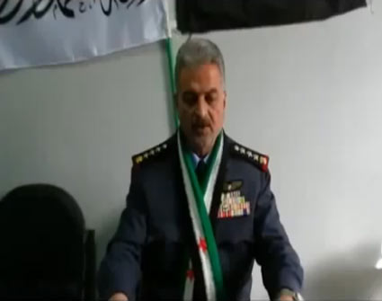 شاهدوا انشقاق العقيد الطيار محمد البيطار ( 8 أشرطة فيديو ) شاهدوا انشقاق العقيد الطيار محمد البيطار ( 8 أشرطة فيديو )