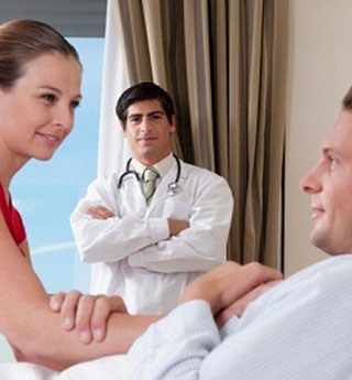 ما هو دور المرأة في علاج زوجها المريض؟ ما هو دور المرأة في علاج زوجها المريض؟