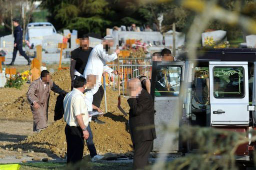 مثقفون عرب يحذرون من عودة تشويه صورة الإسلام بعد مذبحة "تولوز" الفرنسية 