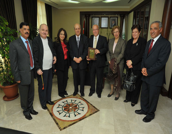 الزيتونة تستضيف الشاعر المهجري عيسى بطارسة