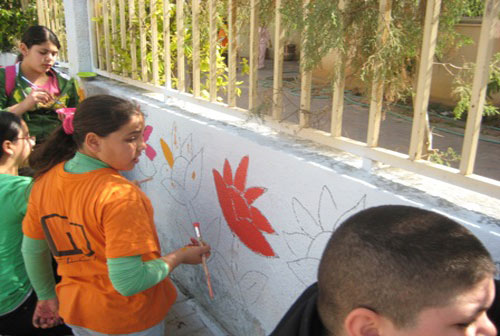 مدرستي بيئه نظيفه وطن اجمل "  يوم تطوعي لمدرسة مدرسة دير الاتين الجنوبي 