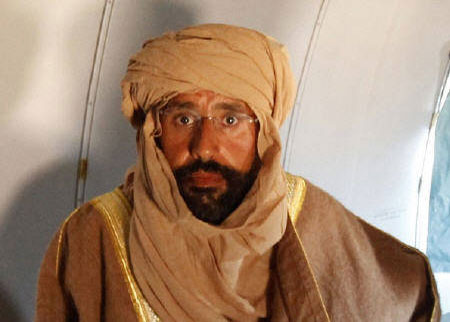 "المحكمة الجنائية الدولية" تطالب ليبيا مجددا بتسليمها سيف الإسلام القذافى