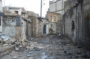 فريق الأمم المتحدة يجري مباحثات في دمشق وتقارير عن اشتباكات عنيفة قرب العاصمة 