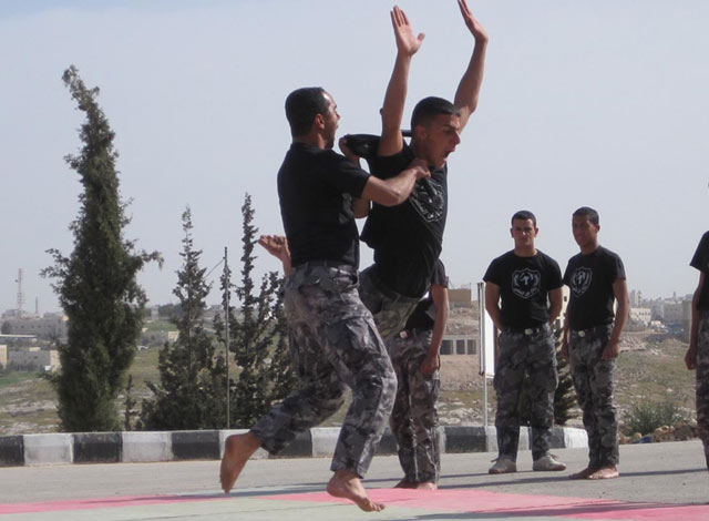 تخريج دورة الدفاع عن النفس في قوات الدرك 