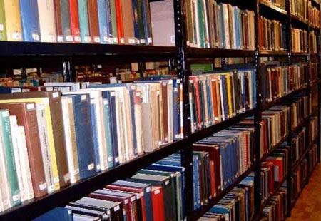 إنطلاق فعاليات الموسم الثقافي الثالث للمديرية العامة لقوات الدرك إنطلاق فعاليات الموسم الثقافي الثالث للمديرية العامة لقوات الدرك
