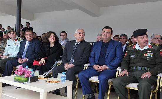 العيسوي يسلم 18 وسيلة نقل لمؤسسات رعاية الأشخاص المعوقين والأيتام