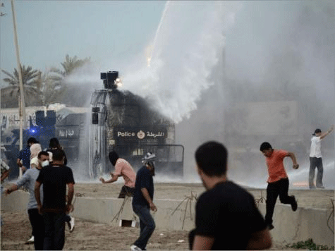 إصابة 7 شرطيين بانفجار قنبلة بالبحرين 