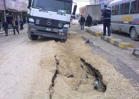 مطالبات بالاسرع بتنفيذ طريق مؤتة الثنية بالكرك