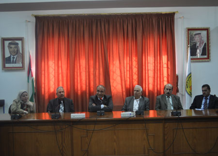 رئيس جامعة إربد يلتقي نقيب الصحفيين الأردنيين رئيس جامعة إربد يلتقي نقيب الصحفيين الأردنيين