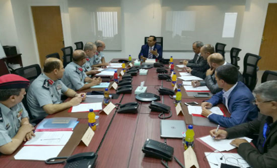 لجنة تنسيقية مشتركة بين الصحة والدفاع المدني