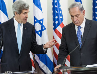 كيري يحث نتنياهو على الموافقة على عودة لاجئين فلسطينيين إلى إسرائيل