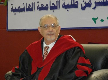 رئيس الجامعة الهاشمية يؤكد انه لا زيادة على الرسوم الجامعية رئيس الجامعة الهاشمية يؤكد انه لا زيادة على الرسوم الجامعية