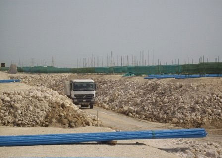 انجاز المرحلة الاولى من طريق عي