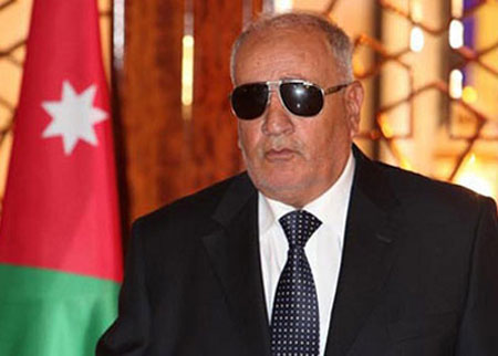 وزير الزراعة يعد بالعمل على فتح اسواق لتشغيل المهندسين الزراعيين 