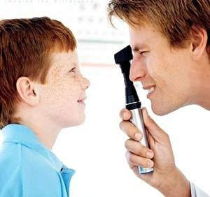 1200 طالب من مدارس البلقاء استفاد من حملة فحص البصر 