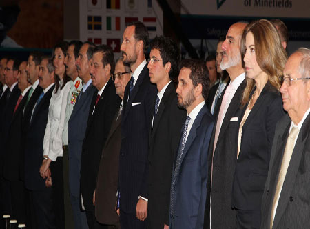 مندوبا عن الملك ولي العهد يرعى حفل اعلان خلو الاردن من حقول الالغام 