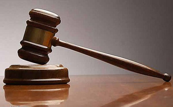 ينتقم من جيرانه بإرسال المئات من طلبات الوجبات السريعة