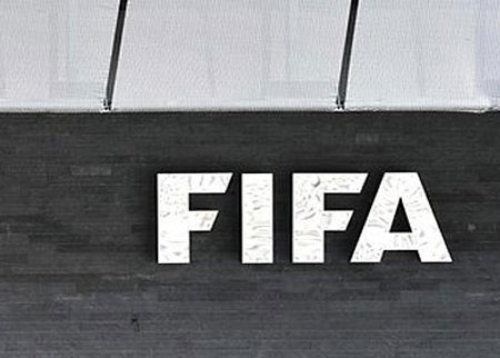 الفيفا يختبر تكنولوجيا خط المرمى الفيفا يختبر تكنولوجيا خط المرمى