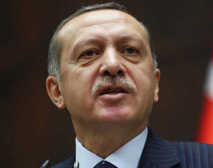 نائب أردوغان يعتذر عن افتتاح المركز الثقافي التركي بسبب استقالة الخصاونة