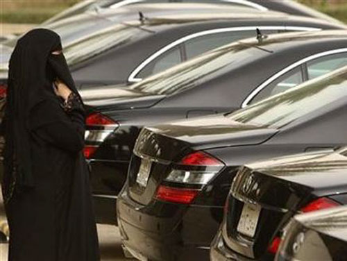 سعودي يطلق زوجته على الهواء مباشرة بعد رأي “الشمري”