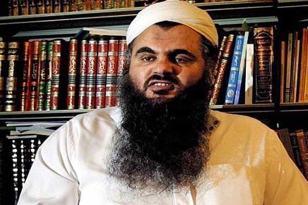 القاعدة تعرض تحرير رهينة بريطاني مقابل أبو قتادة القاعدة تعرض تحرير رهينة بريطاني مقابل أبو قتادة