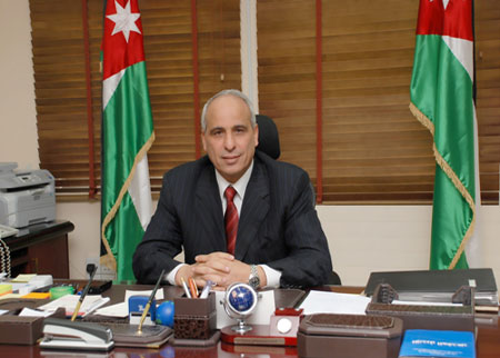 مسيرة الملك الانسان تنطلق من امام مبنى وزارة الداخلية  