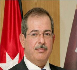 بحث سبل التعاون البلدي بين مدينتي عمان وطهران  