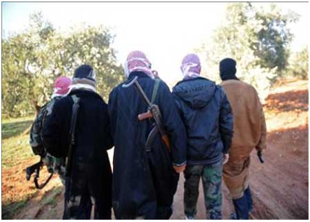 مسلحون يختطفون مدير ناحية في ريف حلب وثمانية من عناصر الشرطة مسلحون يختطفون مدير ناحية في ريف حلب وثمانية من عناصر الشرطة