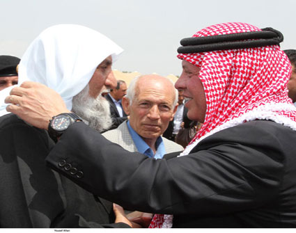 زيارة الملك للطيبة والوسطية ( شاهدوا الصور و الفيديو )