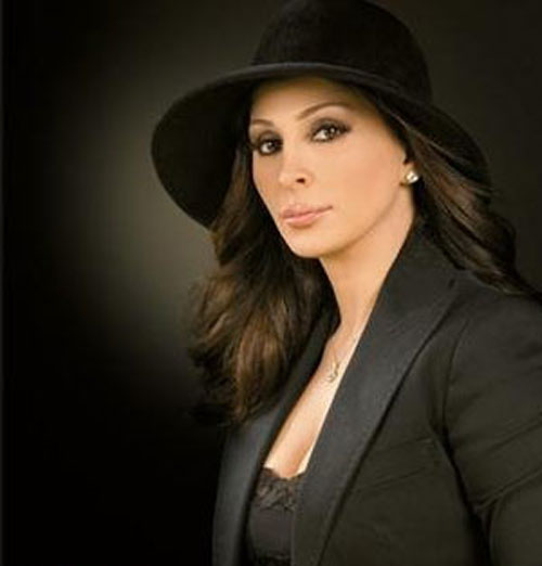 إليسا تطرح ألبوما جديدا إليسا تطرح ألبوما جديدا