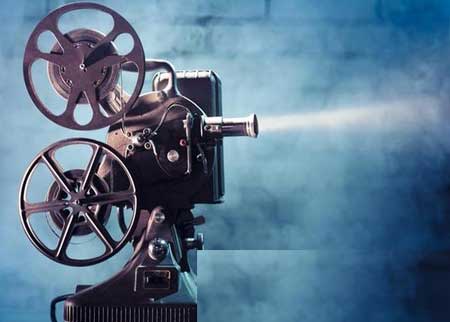 سقوط الخلافة في فيلم سينمائي اخرجه الفنان محمد عزيزية