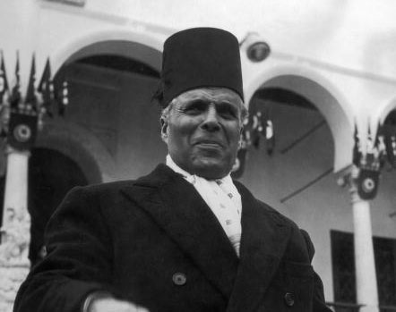 تونس: العثور على مقبرة جماعية لمعارضين قتلهم نظام بورقيبة