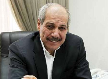 الطراونة: رفع الاسعار يجب ان يكون مدروسا ولا يمس الطبقتين الفقيرة والمتوسطة الطراونة: رفع الاسعار يجب ان يكون مدروسا ولا يمس الطبقتين الفقيرة والمتوسطة