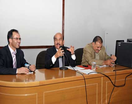 اتهام وزير الداخلية السابق بإحالة محافظ إربد على التقاعد لصالح متنفذ في المحافظة ( وثائق ) اتهام وزير الداخلية السابق بإحالة محافظ إربد على التقاعد لصالح متنفذ في المحافظة ( وثائق )