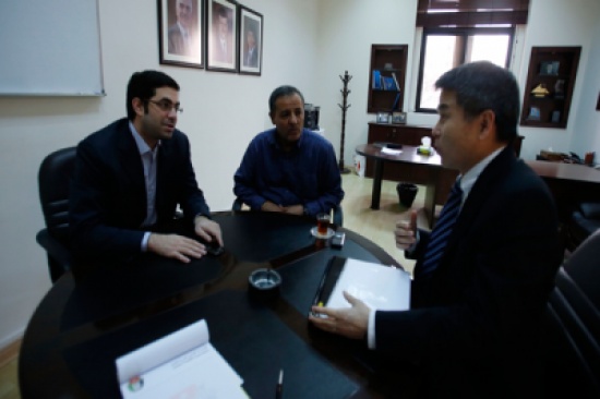 اغاوا يشيد بمستقبل الحكام في الاردن ويطلع على خطط وبرامج دائرة الحكام