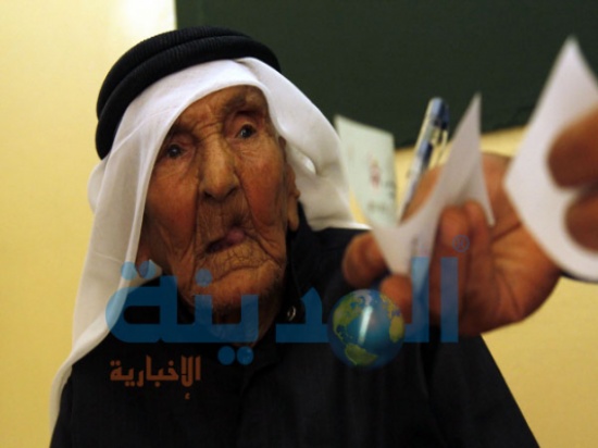 نسب الإقتراع حتى الساعة 12:30 ظهرا