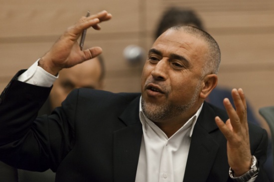 نائب فلسطيني يدعو الأردن للتحرك ضد تقسيم الاقصى نائب فلسطيني يدعو الأردن للتحرك ضد تقسيم الاقصى