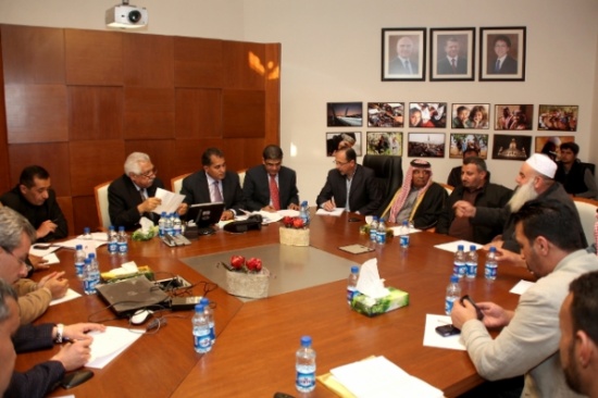 بلتاجي يستمع لمطالب وفد من أهالي منطقة خريبة السوق وجاوا والجويدة