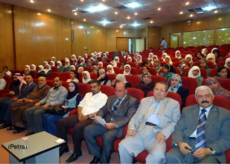 اختتام فعاليات المشروع الوطني لتعزيز مفهوم المواطنة بإربد اختتام فعاليات المشروع الوطني لتعزيز مفهوم المواطنة بإربد