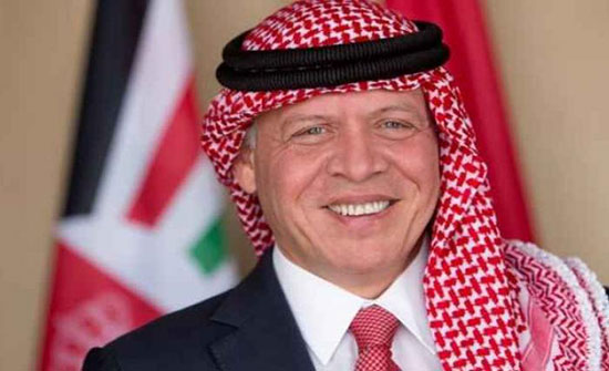الملك يحيي بناة الوطن بشتى ميادين العمل بمناسبة يوم العمال الملك يحيي بناة الوطن بشتى ميادين العمل بمناسبة يوم العمال