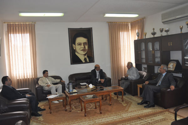 السفير القبرصي يزور جامعة إربد تمهيداً لتوقيع مذكرة تفاهم أكاديمي مع الجامعة