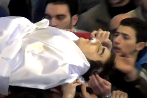 75 قتيلا بسوريا والمراقبون بحماية الثوار 