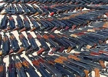 صحيفة أمريكية: واشنطن تساعد في وصول الأسلحة إلى المعارضة في سوريا