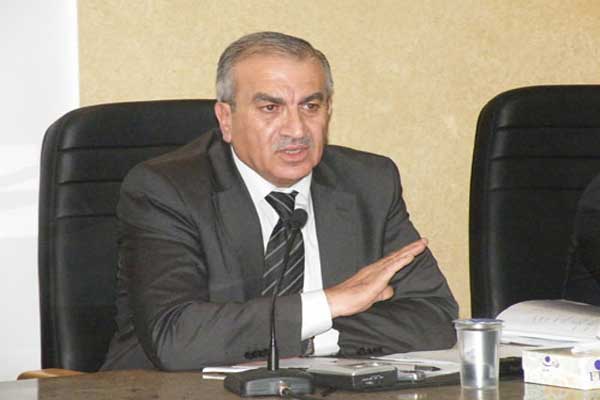 وزير الشؤون البلدية يزور العقبة ويلتقي رؤساء واعضاء لجان البلديات  