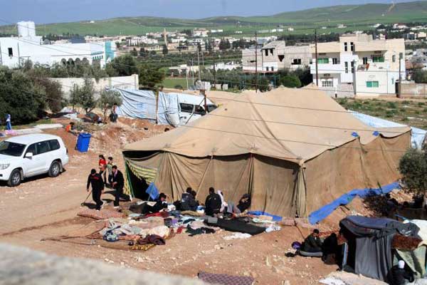 وفد برلماني نيوزيلندي يزور سكن اللاجئين السوريين في الرمثا  